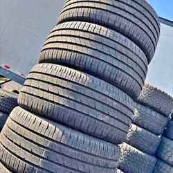 255 40 20 Goodyear Tires Con 80% De Vida Las 4tires 