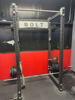 Bolt Squat Rack
