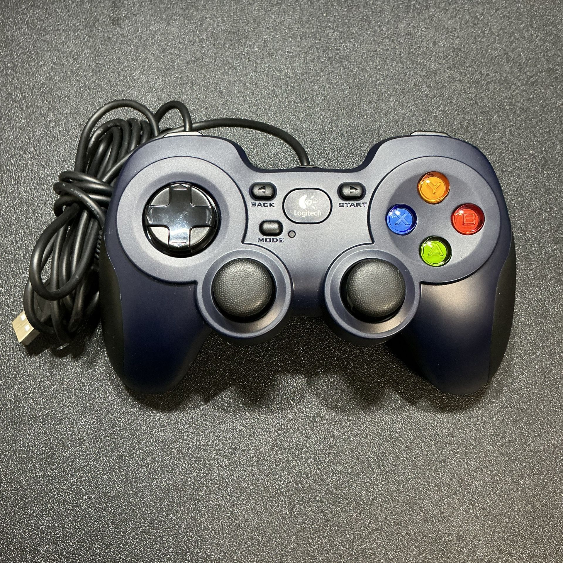 Logitech F310 Gamepad USB Controller