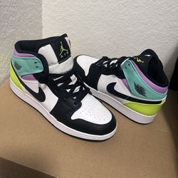 Nike Air Jordan 1 Mid GS