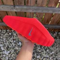 Nike Mind 001 Slide Solar Red (Size 9)