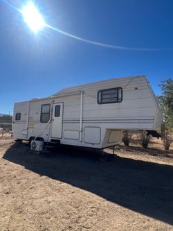 1996 Aljo Skyline fifth wheel