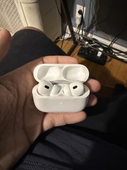 Apple AirPods Pro 2