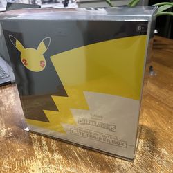 TRADE Celebrations Pokemon Center ETB