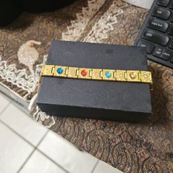 MEN'S STAINLESS STEEL GOLD COLOR 9 INCH  BRACELET