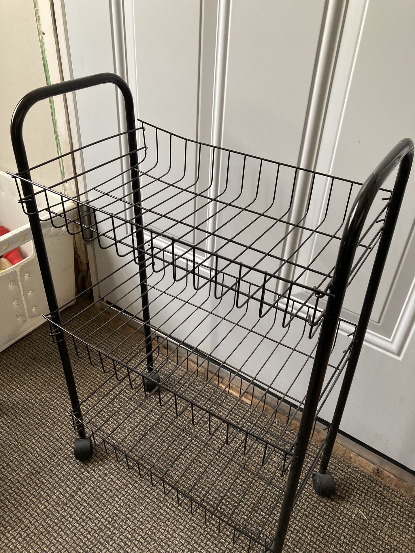 Storage Shelves With Wheels