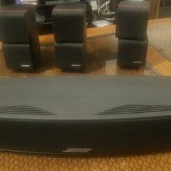Bose 201+center speaker 3 surrounds +onkyo Thx 130watts Home Theater Receiver 