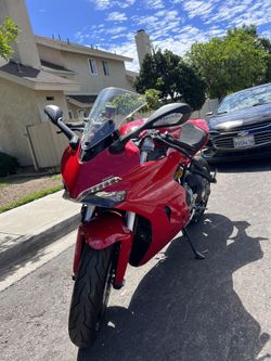 2018 Ducati Supersport