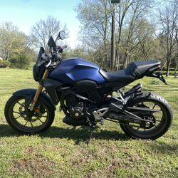 2021 Honda cb300r