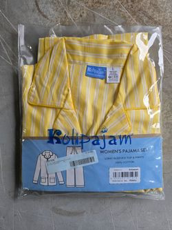 Womens pajamas