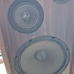 Vintage Stereo Speaker