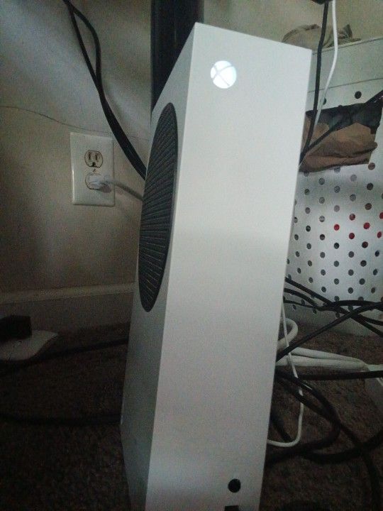 Xbox Series S READ DESCRIPTION