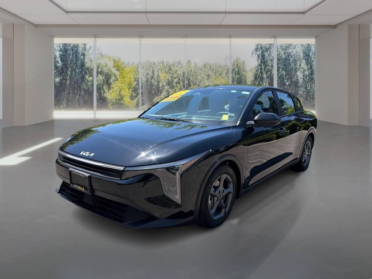 2025 Kia K4