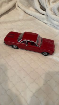 1963 Chevrolet Corvair Sports Coupe Diecast Alloy Model Car Red
