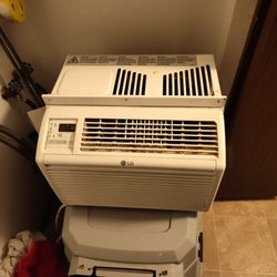 LG AIR CONDITIONER