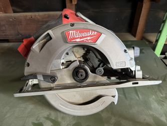 M18 Fuel Skillsaw