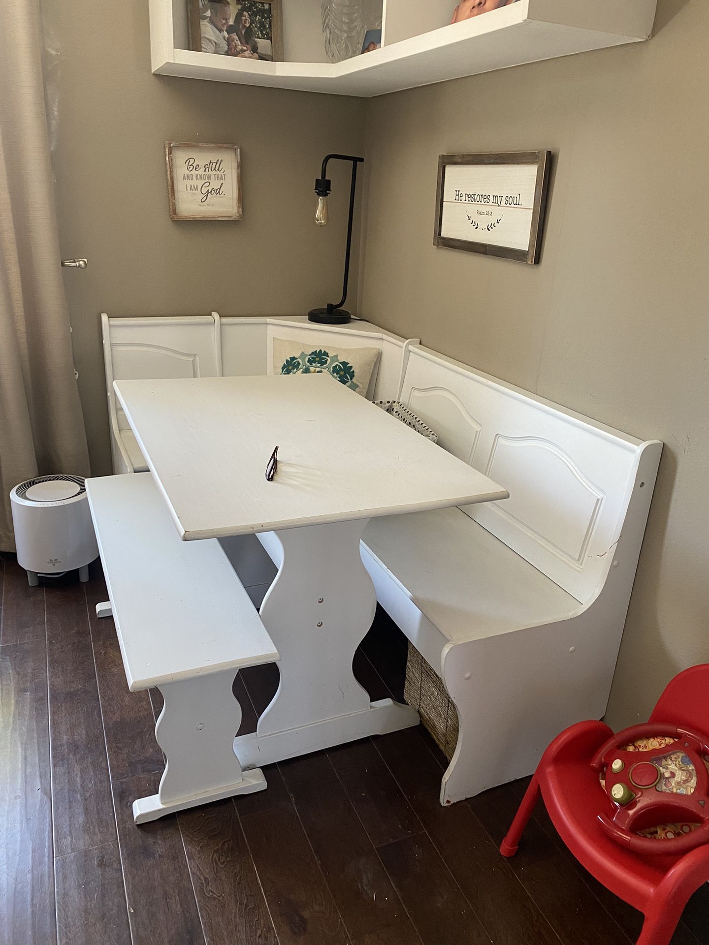 Breakfast Nook With Storage