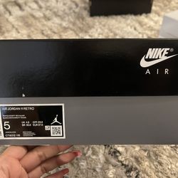 Jordan 11 retro (cherry