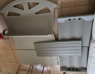 Rubbermaid Outdoor Storage Bench