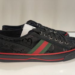Gucci 1977 tennis shoes size 8 fits like 9 1/2