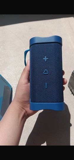 Skull candy speaker