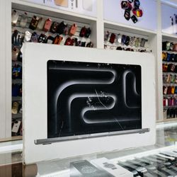 MacBook Pro 14-inch M3 8Ram 1TB 