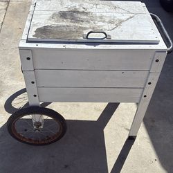 Ice cream cart