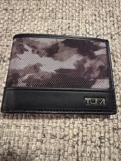 Tumi bifold wallet