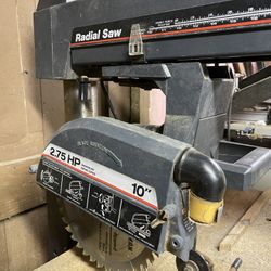 Craftsman 10” Radial Saw With Base