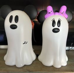 Mickey and Minnie Mouse Ghost Blow Molds Set