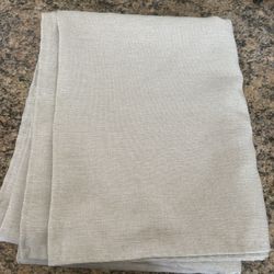 Tablecloth 