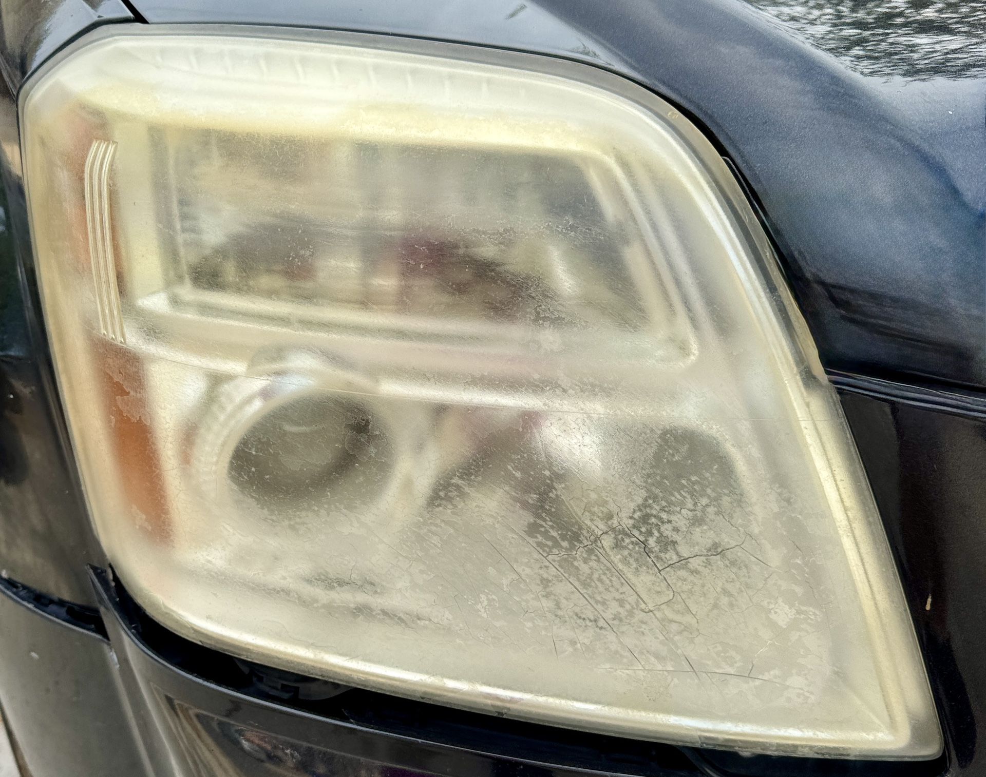Headlights Polished And Sealed