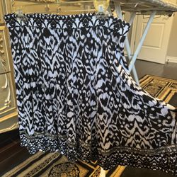 Inc woman’s Skirt Size large 