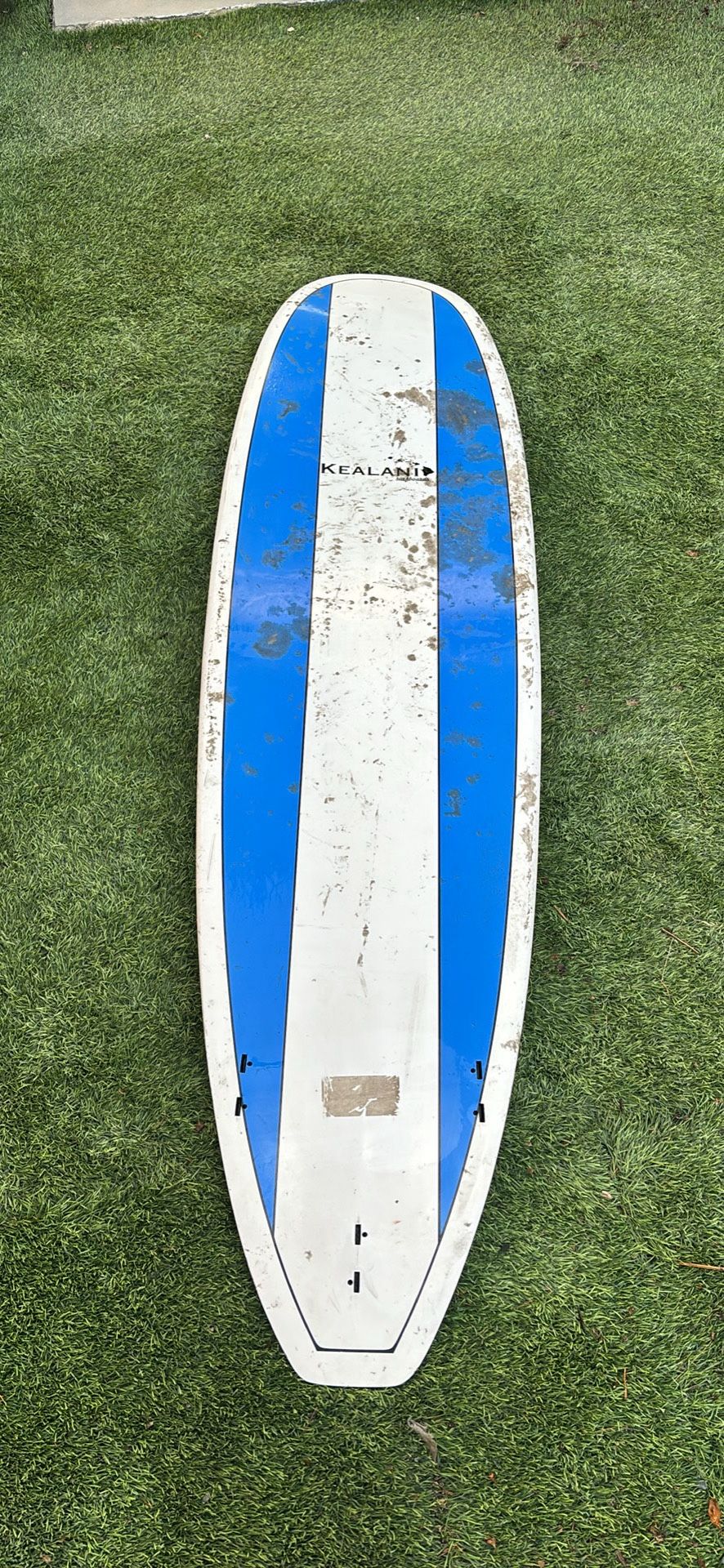 Kealani Surfboard Mid length 6’10