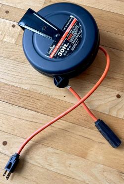 Retract-Extension Cord Reel 30ft