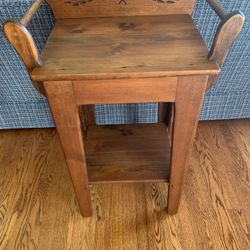 SOLID PINE MEDIUM BROWN STAND/SIDE TABLE, 21.5W X 32.5H X 15D