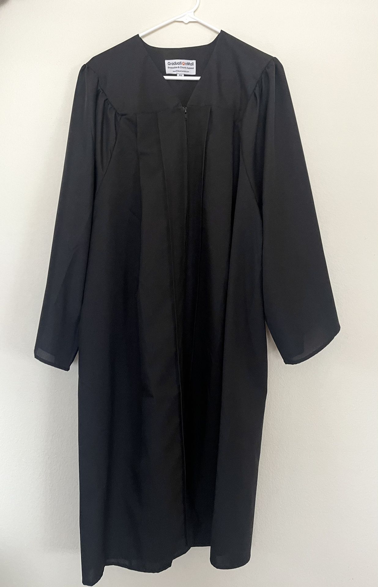 Graduation Cap And Gown (Black)