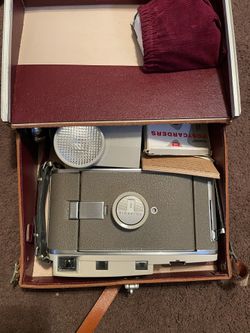 Vintage Polaroid Land Camera