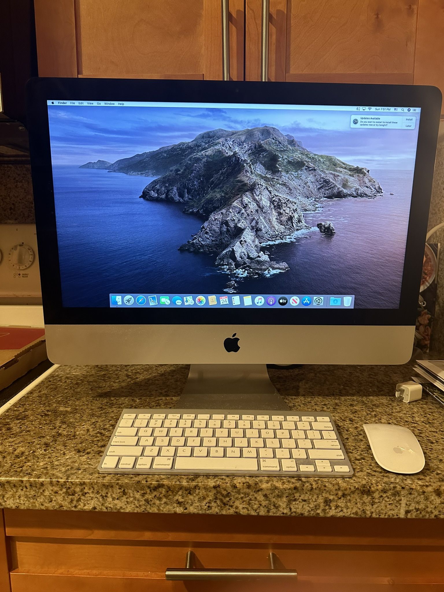 iMac Late 2013 ME087LL/A In Excellent Condition