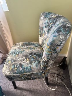 Side chair