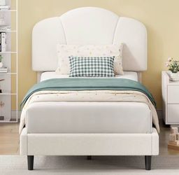 Twin Size Bed e, Upholstered Twin Platorm Bed with board Lamb Velvet Twin Beds, No Box Spring Needed with 800LBS Sturdy