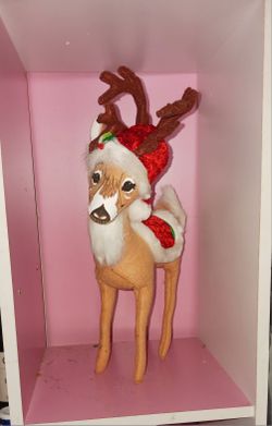 Annalee 12” Christmas Reindeer Peppermint Antlers Santa Hat 2007

