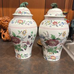 Vintage Crown Staffordshire Fine Bone China Oriental Pagoda Ginger Jar