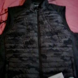 Men's Camo Sunice Golf Vest 