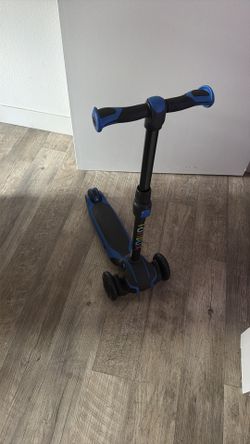 Kids scooter
