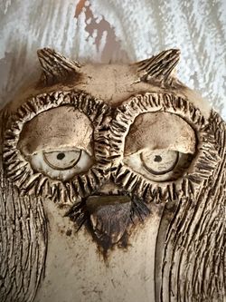 Vintage Studio Pottery Ceramic Owl Sculpture - Whoo Whoose So Cute Handcrafted ceramic owl sculpture features a textured, earth-toned finish. This r