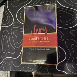 Carolina Herrera 2.8 Ounce Full Bottle