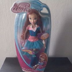2013 Winx Club City Style Collection Bloom Doll New In Box
