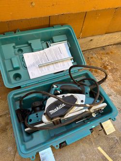 Makita Belt Sander