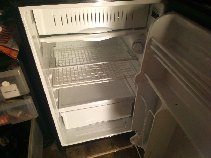 GE Compact